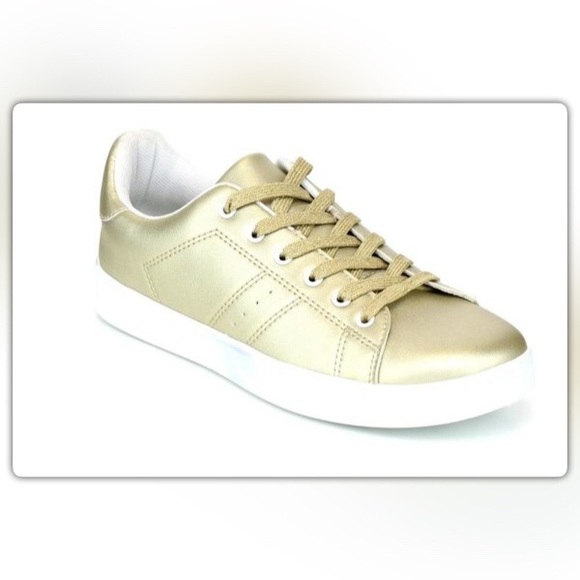 The NEW Boutique Shoes - Gold Metallic Casual Cool Sneakers